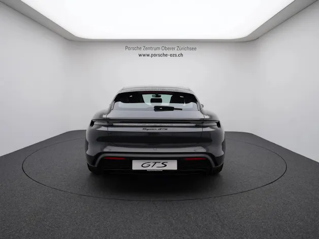 Porsche Taycan GTS Sport Turismo