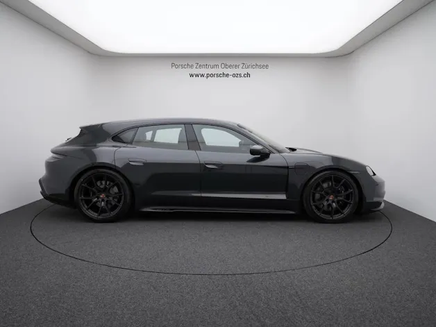 Porsche Taycan GTS Sport Turismo