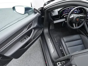 Porsche Taycan GTS Sport Turismo