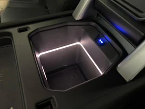 Fahrzeugbild LAND ROVER Defender 110 3.0 D I6 300 75th Edition