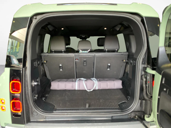Fahrzeugbild LAND ROVER DEFENDER