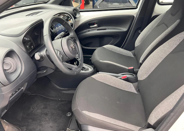 Fahrzeugbild 8 Fahrzeugbild 8