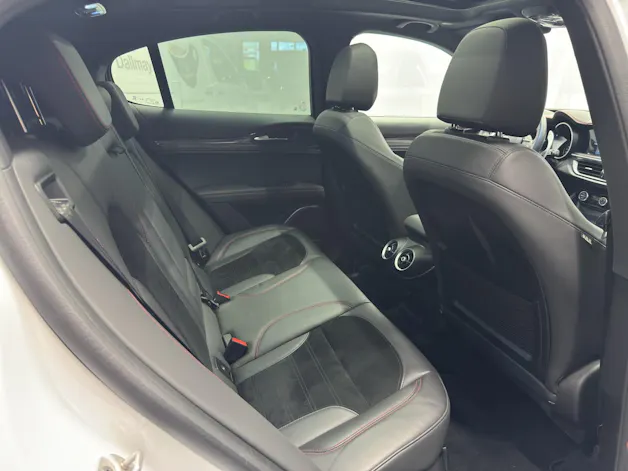 Alfa Romeo Stelvio 2.0 Q4 280 Estrema