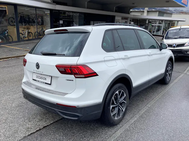 VW Tiguan 2.0 TSI Life DSG