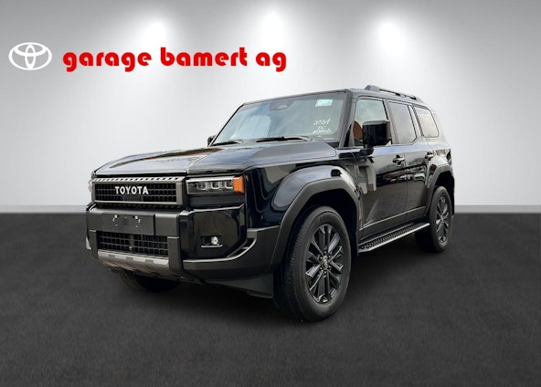 First vehicle image First vehicle image