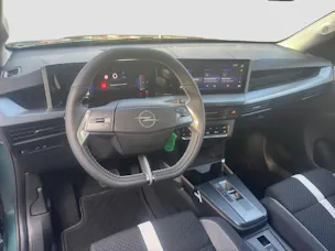 Opel Frontera 1.2 T HEV 145 GS