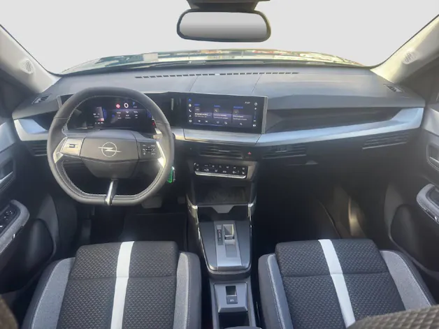 Opel Frontera 1.2 T HEV 145 GS