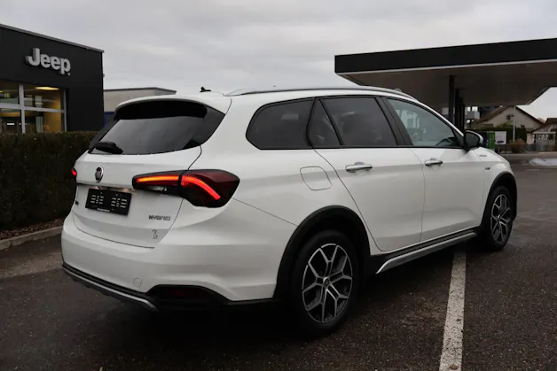 Fiat Tipo SW 1.5 Hybrid Cross