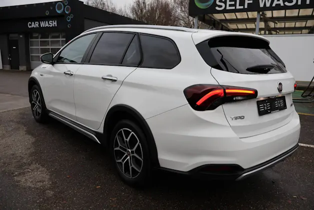 Fiat Tipo SW 1.5 Hybrid Cross