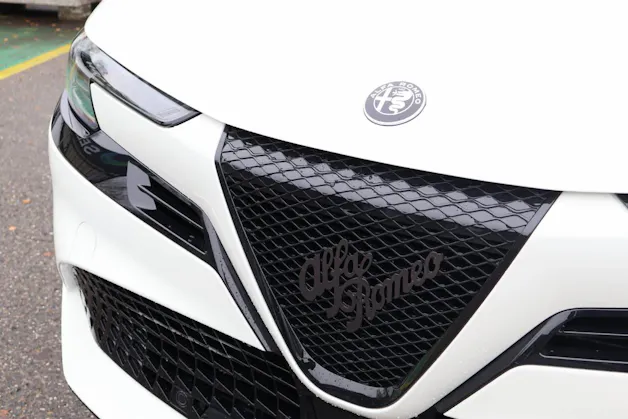 Alfa Romeo Junior 1.2 Ibrida Q4