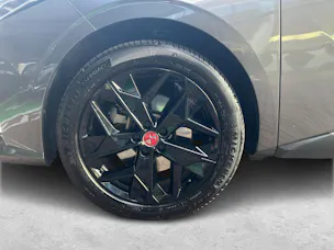 DS Automobiles 4 1.6 E-Tense Performance Line+