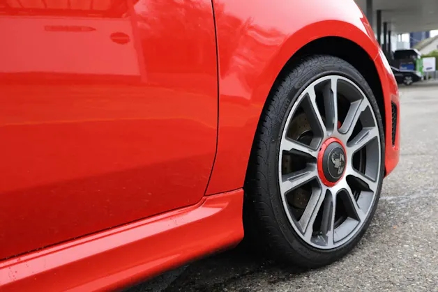 Fiat 595 Abarth 1.4 T-Jet 165 Turismo
