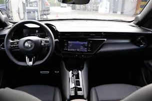 Alfa Romeo Junior 1.2 Ibrida Q4