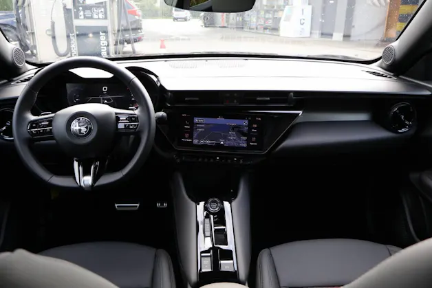 Alfa Romeo Junior 1.2 Ibrida Q4