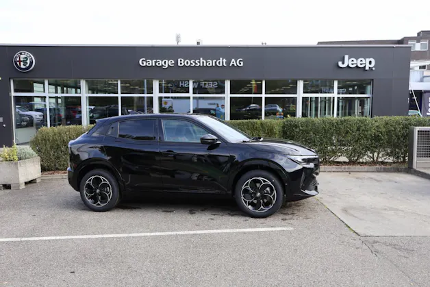Alfa Romeo Junior 1.2 Ibrida Q4