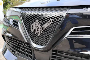 Alfa Romeo Junior 1.2 Ibrida Q4
