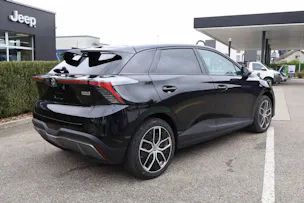 MG 4 64kWh Luxury