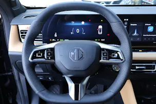 MG HS 1.5 Hybrid Luxury