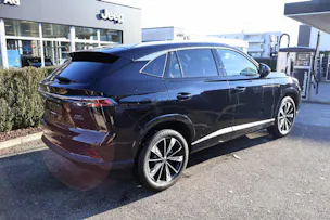 MG HS 1.5 Hybrid Luxury