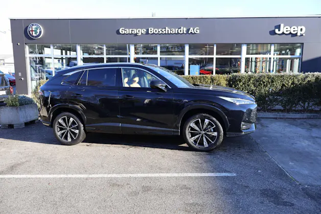 MG HS 1.5 Hybrid Luxury