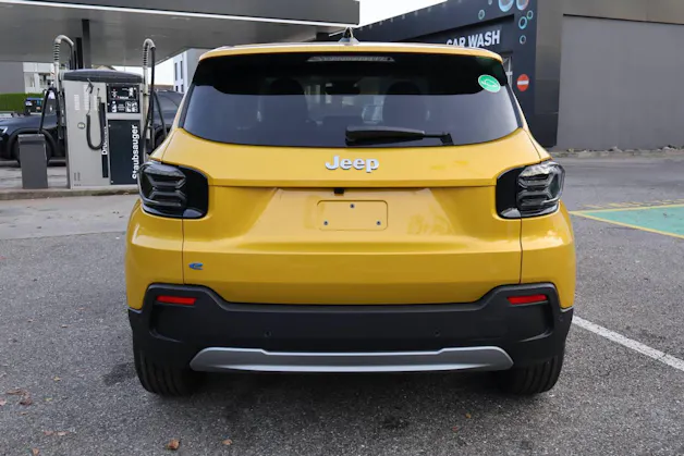 Jeep Avenger Summit