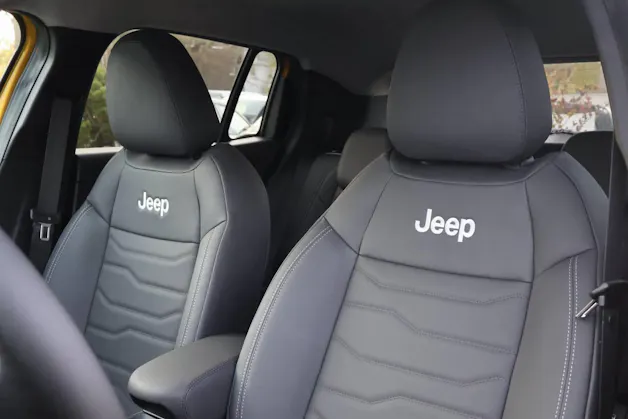 Jeep Avenger Summit
