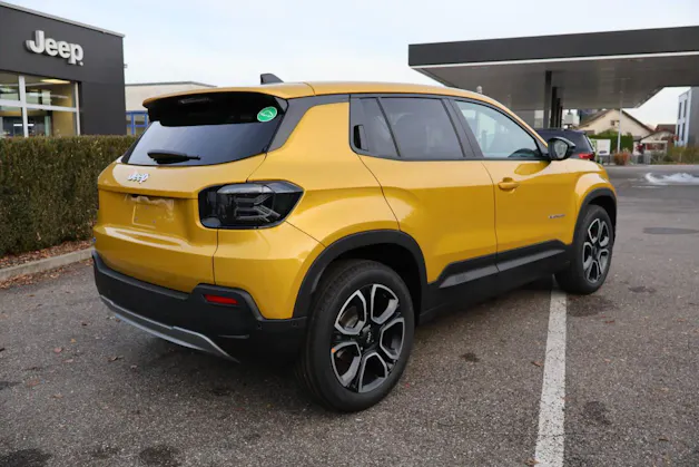 Jeep Avenger Summit
