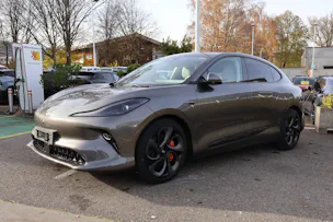 MG IM6 100 kWh Performance 21 4WD