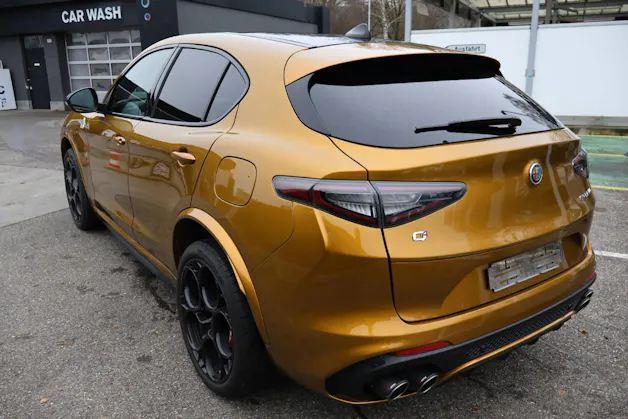 Alfa Romeo Stelvio 2.9 V6 Biturbo Q4 Quadrifoglio Performante Sky