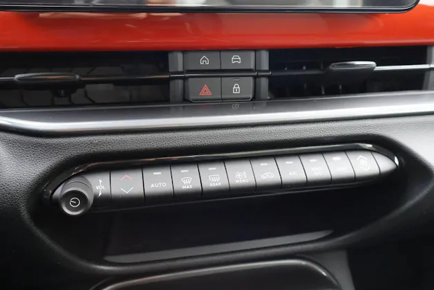 Fiat 600 1.2 Hybrid Swiss Edition