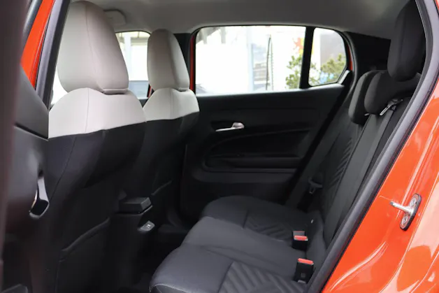 Fiat 600 1.2 Hybrid Swiss Edition
