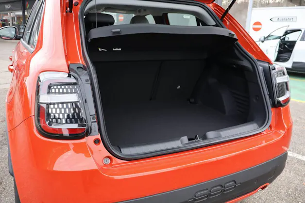 Fiat 600 1.2 Hybrid Swiss Edition