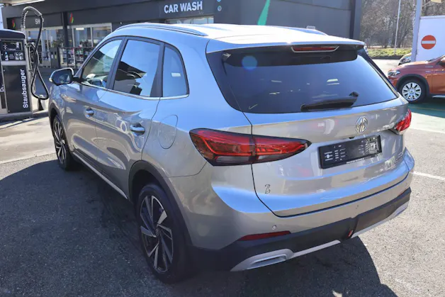 MG ZS 1.5 Hybrid+ Luxury