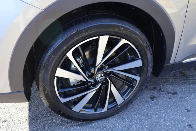 MG ZS 1.5 Hybrid+ Luxury
