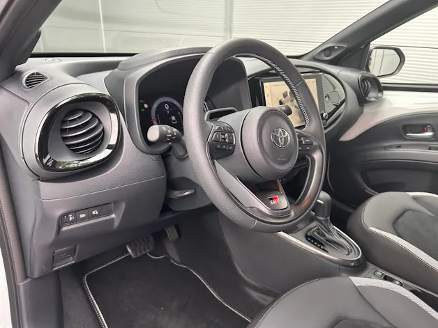 Toyota Aygo X 1.5 VVT-i HSD GR Sport