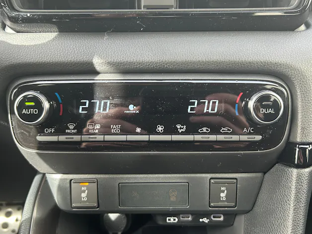 Toyota Yaris 1.5 VVT-i HSD GR Sport