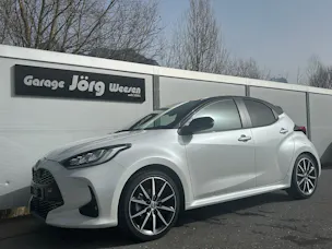 Toyota Yaris 1.5 VVT-i HSD GR Sport