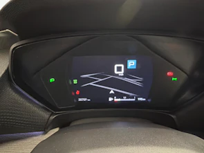 Fahrzeugbild CITROEN C5 X 1.6 PureTech Shine