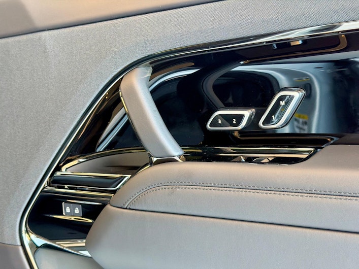 immagine del veicolo LAND ROVER RANGE ROVER SPORT