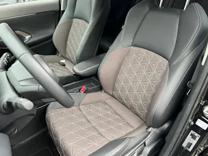 Toyota Yaris Cross 1.5 VVT-i HSD Elegant AWD-i