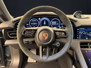 Porsche Taycan 4S Sport Turismo Black Edition