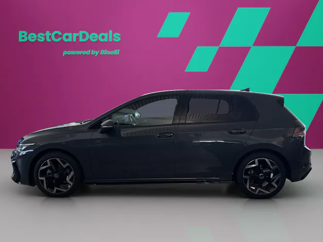 VW Golf VIII 1.5 eTSI R-Line DSG
