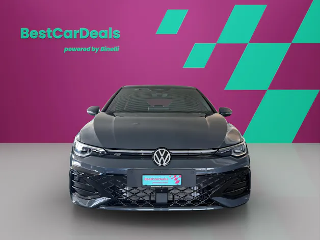 VW Golf VIII 1.5 eTSI R-Line DSG