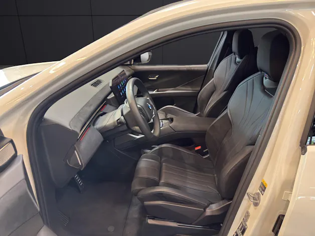 BMW iX3 50 xDrive