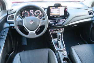 Suzuki S-Cross 1.4 T Sakura Top Hybrid 4x4