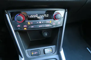 Suzuki S-Cross 1.4 T Sakura Top Hybrid 4x4