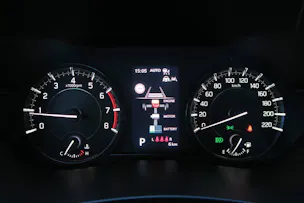 Suzuki S-Cross 1.4 T Sakura Top Hybrid 4x4