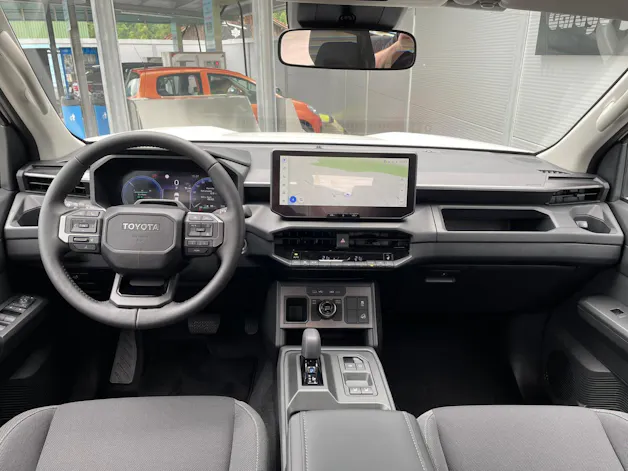 Toyota Hilux Double Cab.-Pick-up 59KWh Comfort