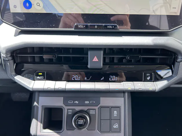 Toyota Hilux Double Cab.-Pick-up 59KWh Style