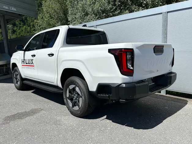 Toyota Hilux Double Cab.-Pick-up 59KWh Style